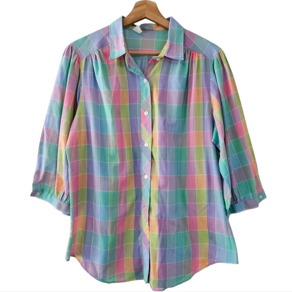 J C Penney Vintage Pastel Rainbow plaid Button Down Shirt Blouse